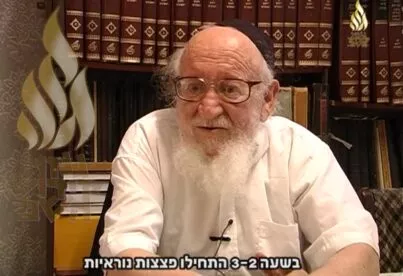 תיאור אפשרי של תמונה: רפאל ולטשטיין